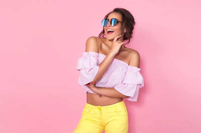 Amarillo y rosa: una combinación femenina y coqueta